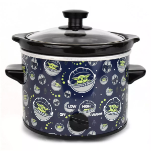 Star Wars The Mandalorian 2-Quart Slow Cooker – Compact Crock for Dips, Appetizers, and Meals
