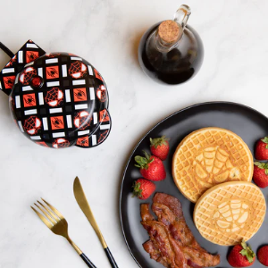 Marvel Miles Morales Spider-Man Mini Waffle Maker – 4-Inch Personal Waffle Iron – Brooklyn’s Own Breakfast